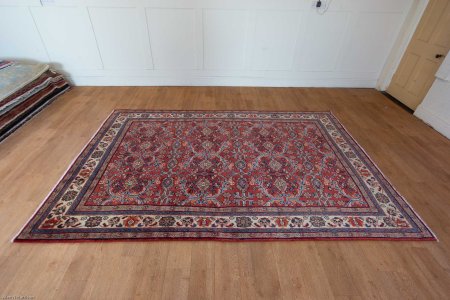 Hand-Knotted Mahal Rug From Iran (Persian)