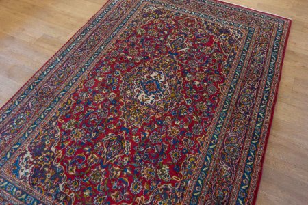 Hand-Knotted Meshed    Rug From Iran (Persian)