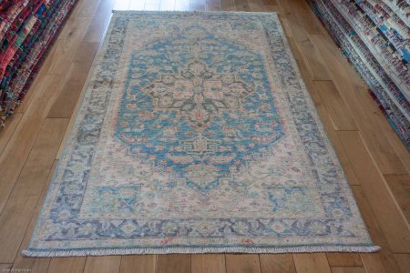 Hand-Knotted Afghan Oushak Rug From Afghanistan