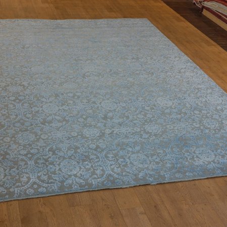 Hand-Knotted Mystic Rug From India