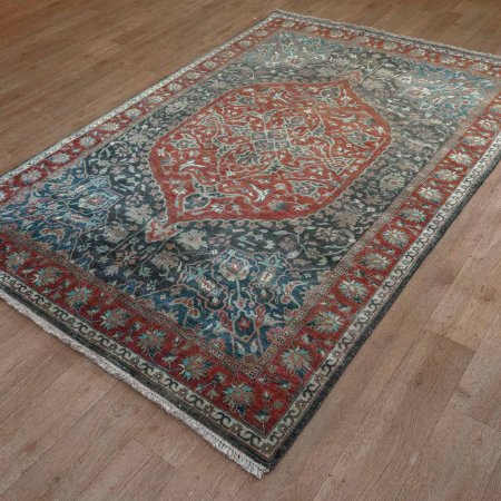 Hand-Knotted Agra Oushak Rug From India