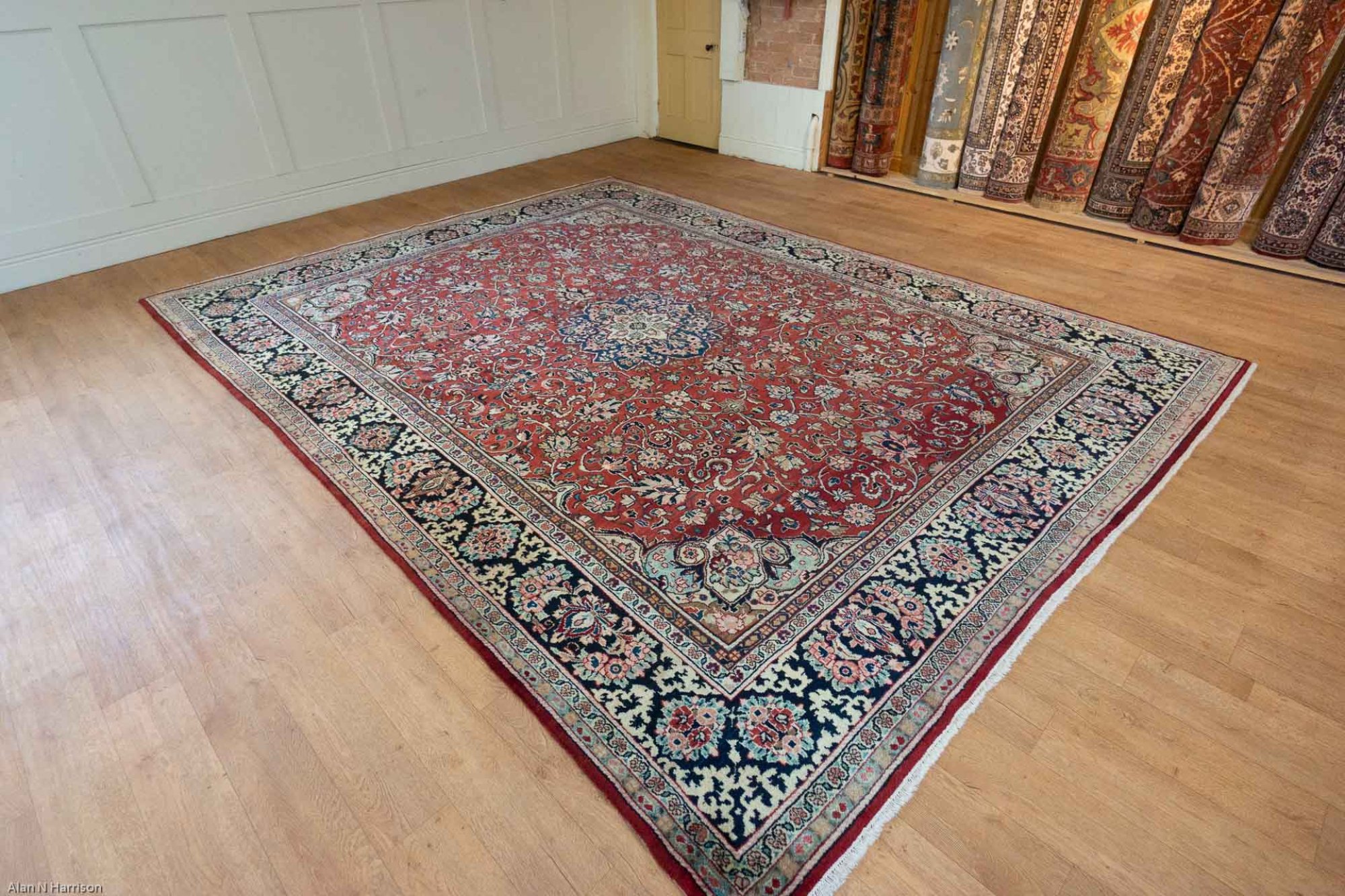 HandKnotted Mahal Rug From Iran (Persian) (SN23570) Olney Oriental Rugs