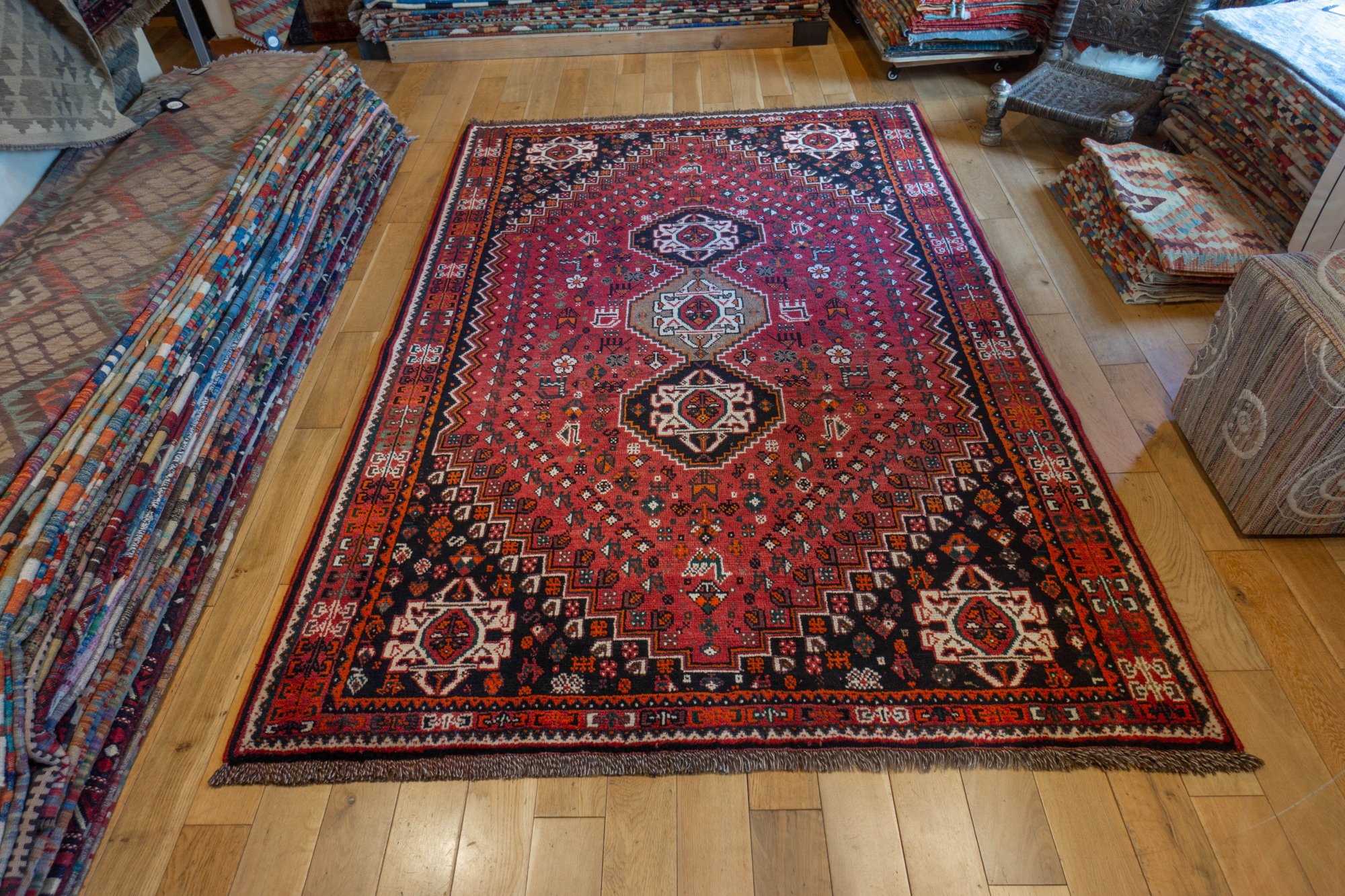 HandKnotted Shiraz Rug From Iran (Persian) (SN26230) Olney Oriental Rugs