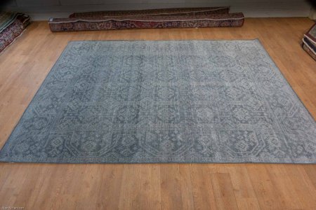 Hand-Knotted Paras Collection Rug From India