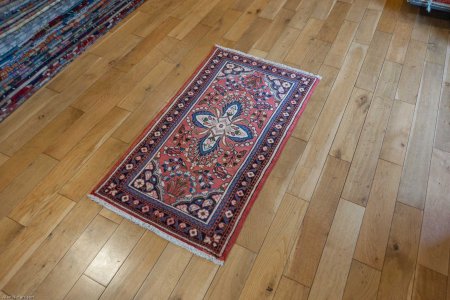 Hand-Knotted Lillahagn Rug From Iran (Persian)